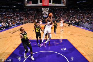 球迷们将继 球迷们将继