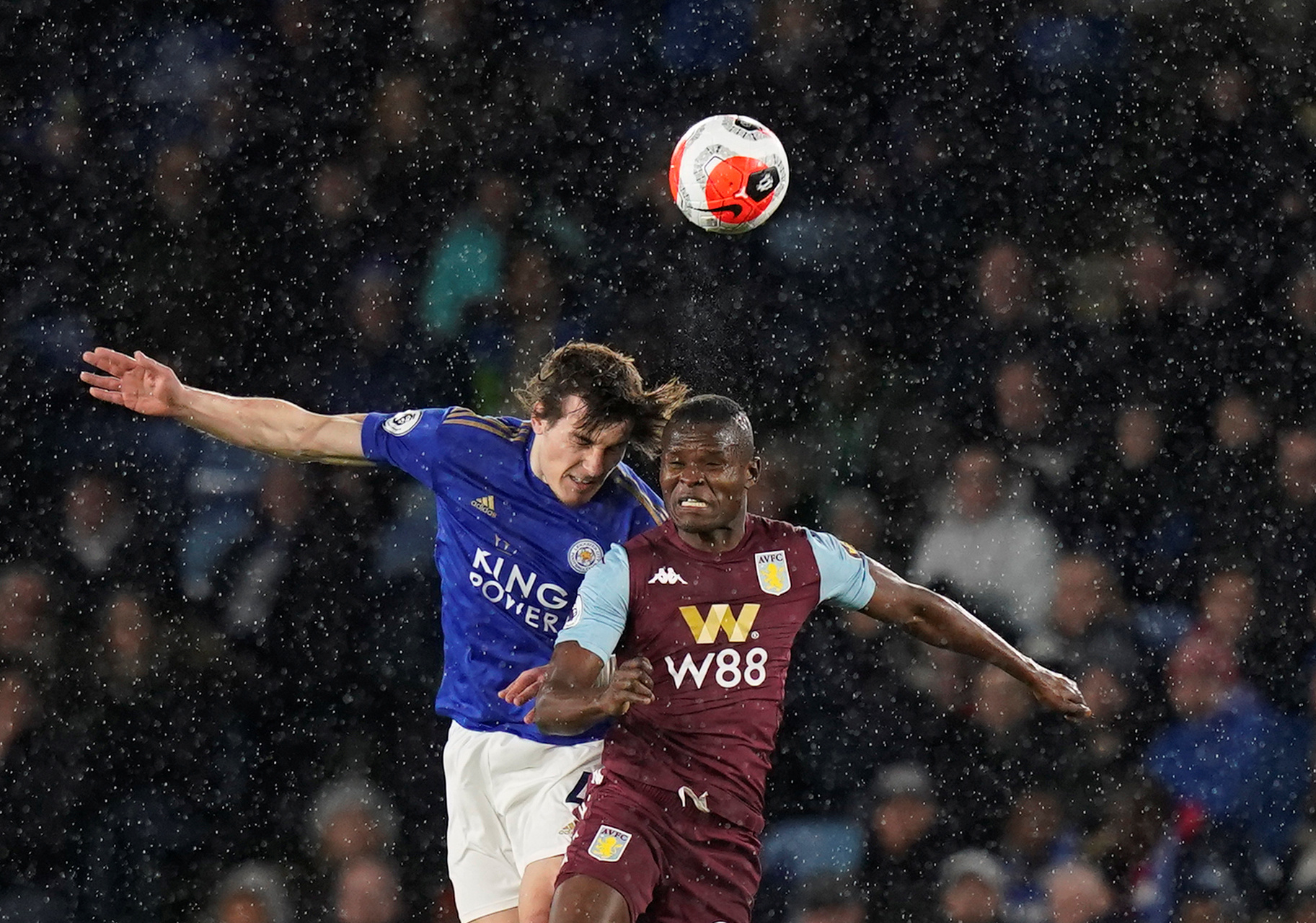 很难不联想 很难不联想