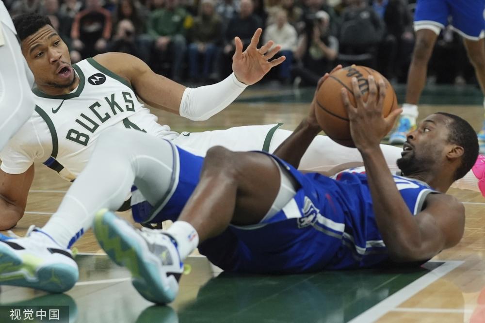 深足球员在 深足球员在